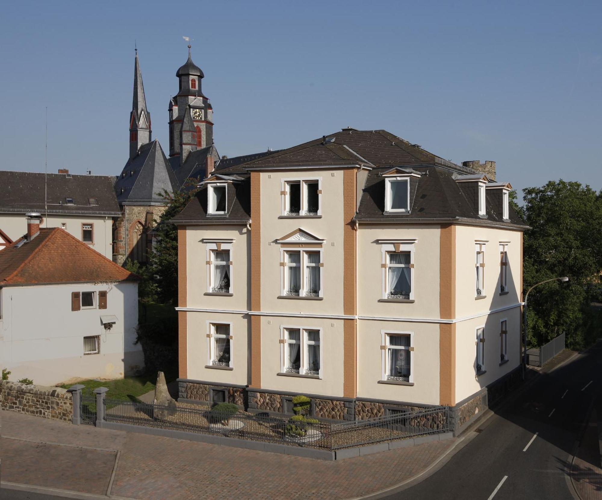 Hotel Hessischer Hof Butzbach Esterno foto